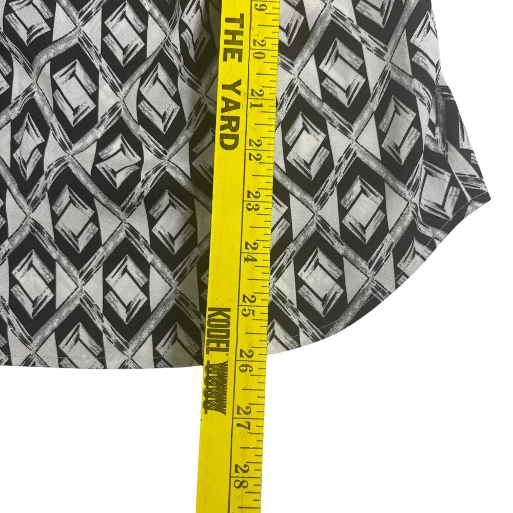 Ivanka Trump Blouse Diamond Print Long Sleeve Button Up Shirt S/P